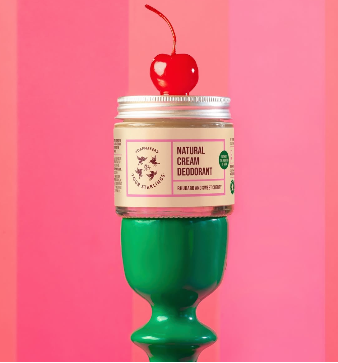 Four Starlings🐦‍⬛ “Rabarbarų ir Saldžiūjų Vyšnių” aromato natūralus dezodorntas