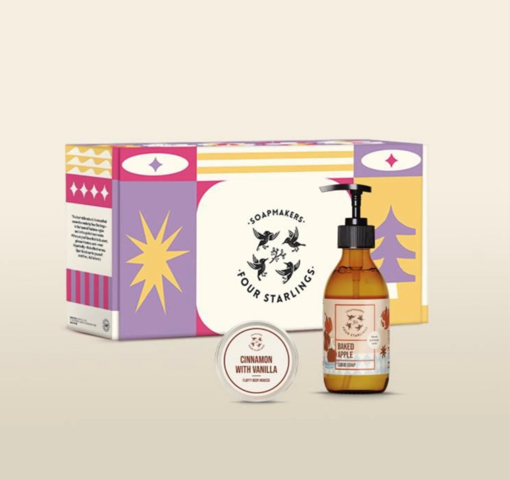 Four Starlings🐦‍⬛ RINKINYS - “Cinamon, Vanilla kūno kremas/putėsiai. Baked Apple skystas muilas/dušo gelis.”